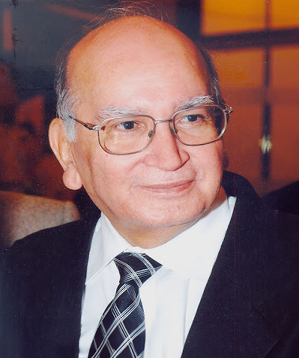 Prof. MM Pant